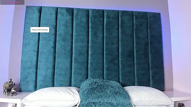 Snapshot of Amara_Rossee chatting on 03.04.26 Amara Rossee online show from 03.04.26