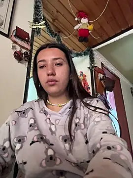 Snapshot of Alix_Rousses21 chatting on 01.09.26 Alix Rousses21 online show from 01.09.26