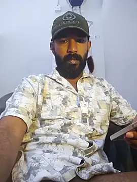 Snapshot of Bigkannan chatting on 05.19.26 Bigkannan online show from 05.19.26