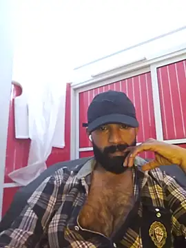 Snapshot of Bigkannan chatting on 06.13.26 Bigkannan online show from 06.13.26