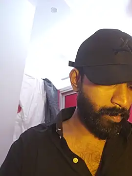 Snapshot of Bigkannan chatting on 06.18.26 Bigkannan online show from 06.18.26