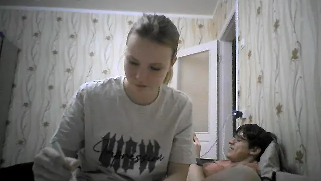 Snapshot of EvgeniyXAnna chatting on 03.15.26 EvgeniyXAnna online show from 03.15.26