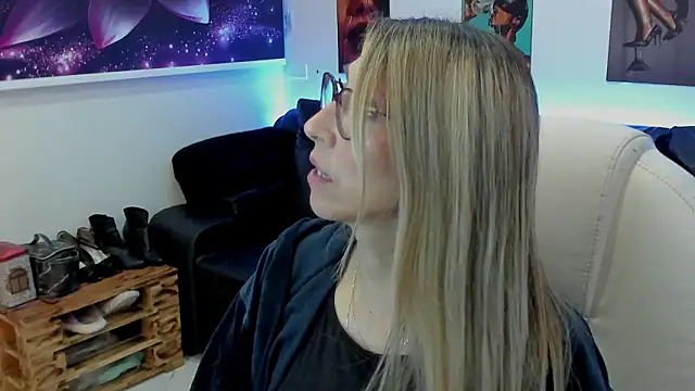 Scarlett 079 online show from 02.12.26