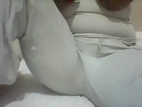 Snapshot of Thand03 chatting on 07.21.26 Thand03 online show from 07.21.26