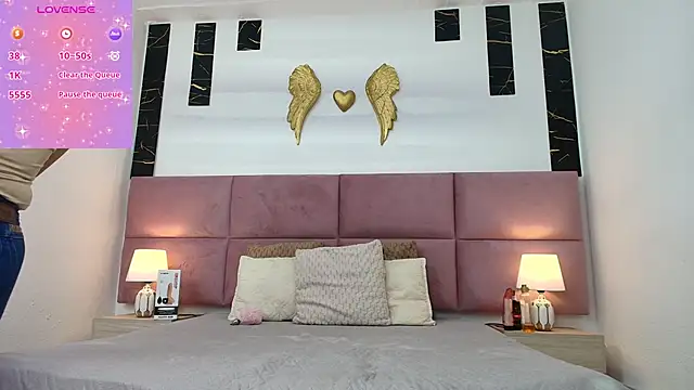 Snapshot of Zoe_aitanaa chatting on 03.02.26 Zoe aitanaa online show from 03.02.26