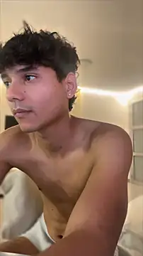 Snapshot of OnlyTyroone chatting on 03.21.26 OnlyTyroone online show from 03.21.26