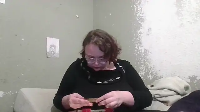 Rentastnrgurl online show from 12.14.25