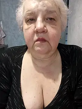 HapinessLovee online show from 02.10.26