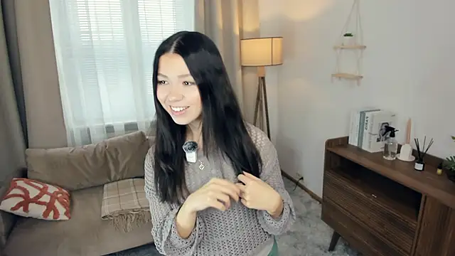 LonaLongsdorf online show from 01.14.26