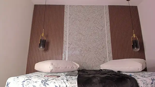 maye wells  online show from 02.19.26