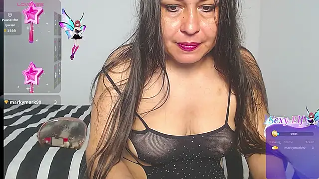 Snapshot of _SEXY_MATURE_ chatting on 12.15.25 SEXY MATURE online show from 12.15.25