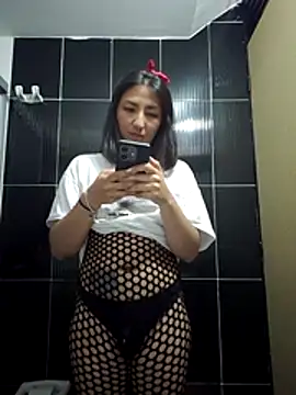 SabrinaLu  online show from 02.21.26