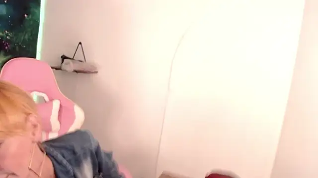 bella volup online show from 02.15.26