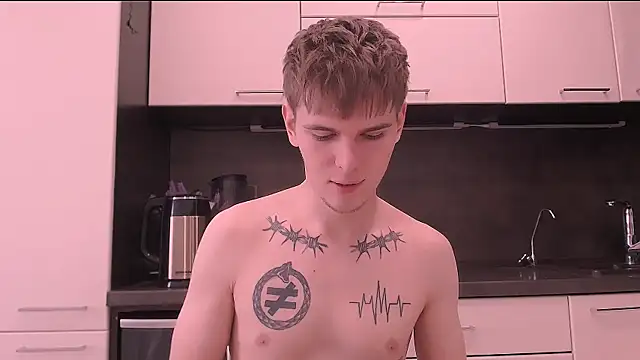 Snapshot of Fredd_Xanders chatting on 02.23.26 Fredd Xanders online show from 02.23.26