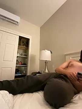 Snapshot of phantom898983 chatting on 02.02.26 phantom898983 online show from 02.02.26