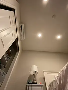 Snapshot of phantom898983 chatting on 02.26.26 phantom898983 online show from 02.26.26