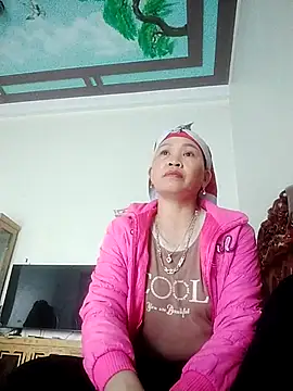 Snapshot of RV616 chatting on 12.19.25 RV616 online show from 12.19.25