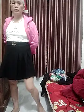 Snapshot of RV616 chatting on 12.21.25 RV616 online show from 12.21.25