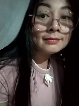 Snapshot of Paerl-sweet chatting on 01.15.26 Paerl-sweet online show from 01.15.26