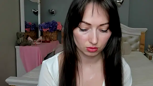 Snapshot of RosiAlina chatting on 04.24.26 RosiAlina online show from 04.24.26