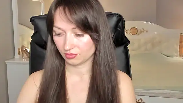 Snapshot of RosiAlina chatting on 05.04.26 RosiAlina online show from 05.04.26