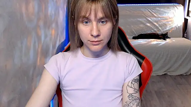 MiaBun1 online show from 05.19.26