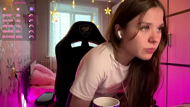 GayleLuu online show from 12.22.25