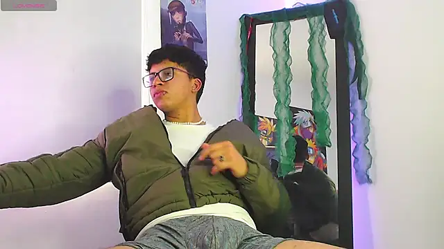 DerekMoon online show from 01.06.26