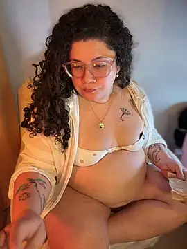 VanesssaMilf  online show from 06.16.26