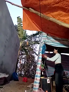 Him MountainGirl online show from 01.18.26