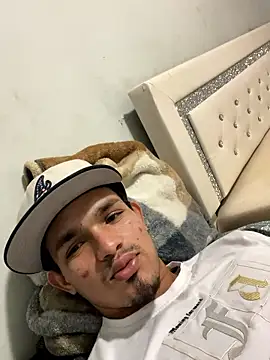 Snapshot of Maikemorale chatting on 01.12.26 Maikemorale online show from 01.12.26