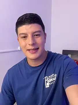 Goldenknight33 online show from 03.24.26