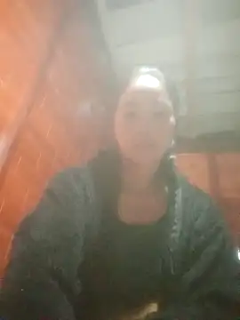 Amiluli online show from 12.13.25