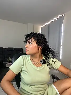 Snapshot of ladulcemary_ chatting on 05.22.26 ladulcemary online show from 05.22.26