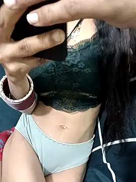 Slim figure07 online show from 01.10.26