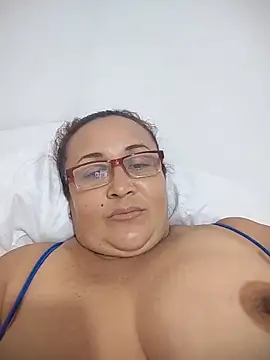 Nini Love  online show from 03.03.26