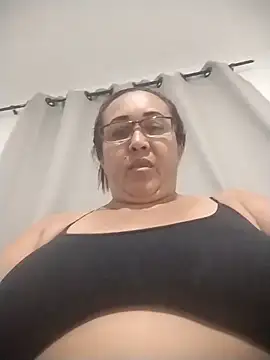 Nini Love  online show from 04.14.26