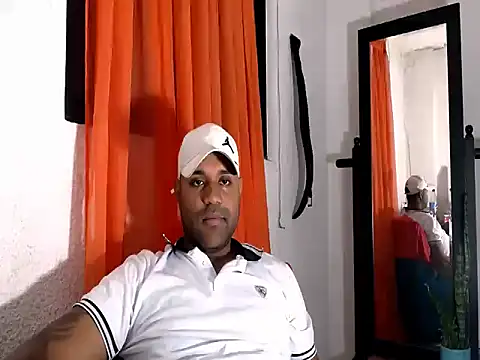 Snapshot of 420_NigaaRealFLV chatting on 06.18.26 420 NigaaRealFLV online show from 06.18.26