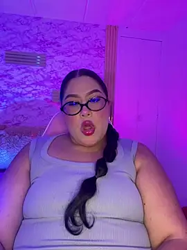 Mia Carters online show from 04.16.26