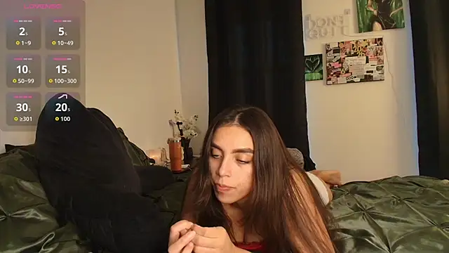 MilaSeren online show from 04.01.26