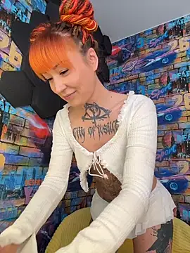 Snapshot of Tattoo__Moon chatting on 02.13.26 Tattoo Moon online show from 02.13.26