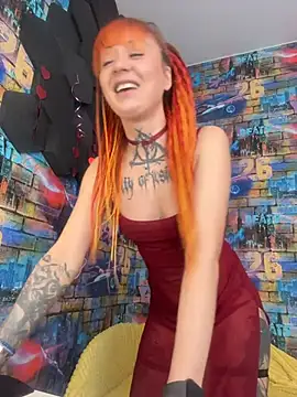 Snapshot of Tattoo__Moon chatting on 02.24.26 Tattoo Moon online show from 02.24.26