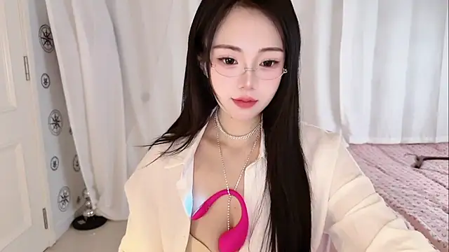 Snapshot of yuanbao8888 chatting on 02.06.26 yuanbao8888 online show from 02.06.26