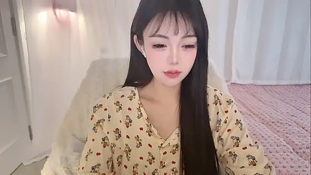 Snapshot of yuanbao8888 chatting on 02.25.26 yuanbao8888 online show from 02.25.26