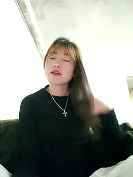 sofia-bae online show from 12.19.25