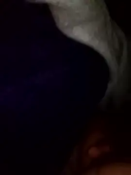 Snapshot of Amoooooun chatting on 12.19.25 Amoooooun online show from 12.19.25