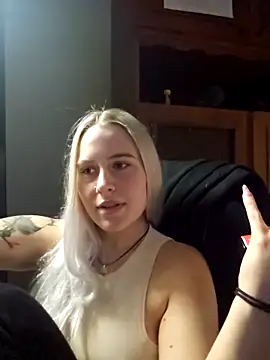 ChristinaWheeled11 online show from 02.19.26