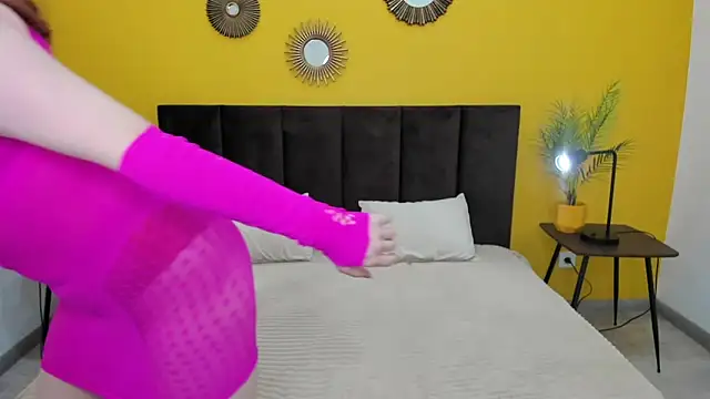 Snapshot of LisaAmoree chatting on 04.12.26 LisaAmoree online show from 04.12.26