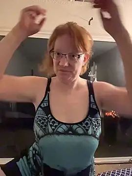 Lenaravenswood online show from 03.15.26