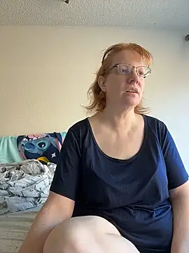 Lenaravenswood online show from 04.25.26